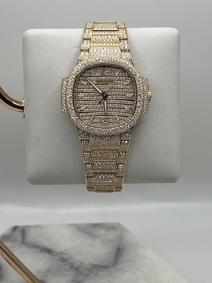 Patek Philippe Nautilus 7118/1450R-001 Rose Gold Diamond Set