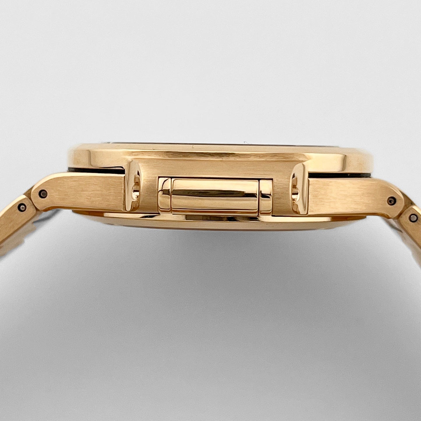 Patek Philippe Nautilus 7118/1R-010 Tiffany & Co. 'Ladies' Rose Gold