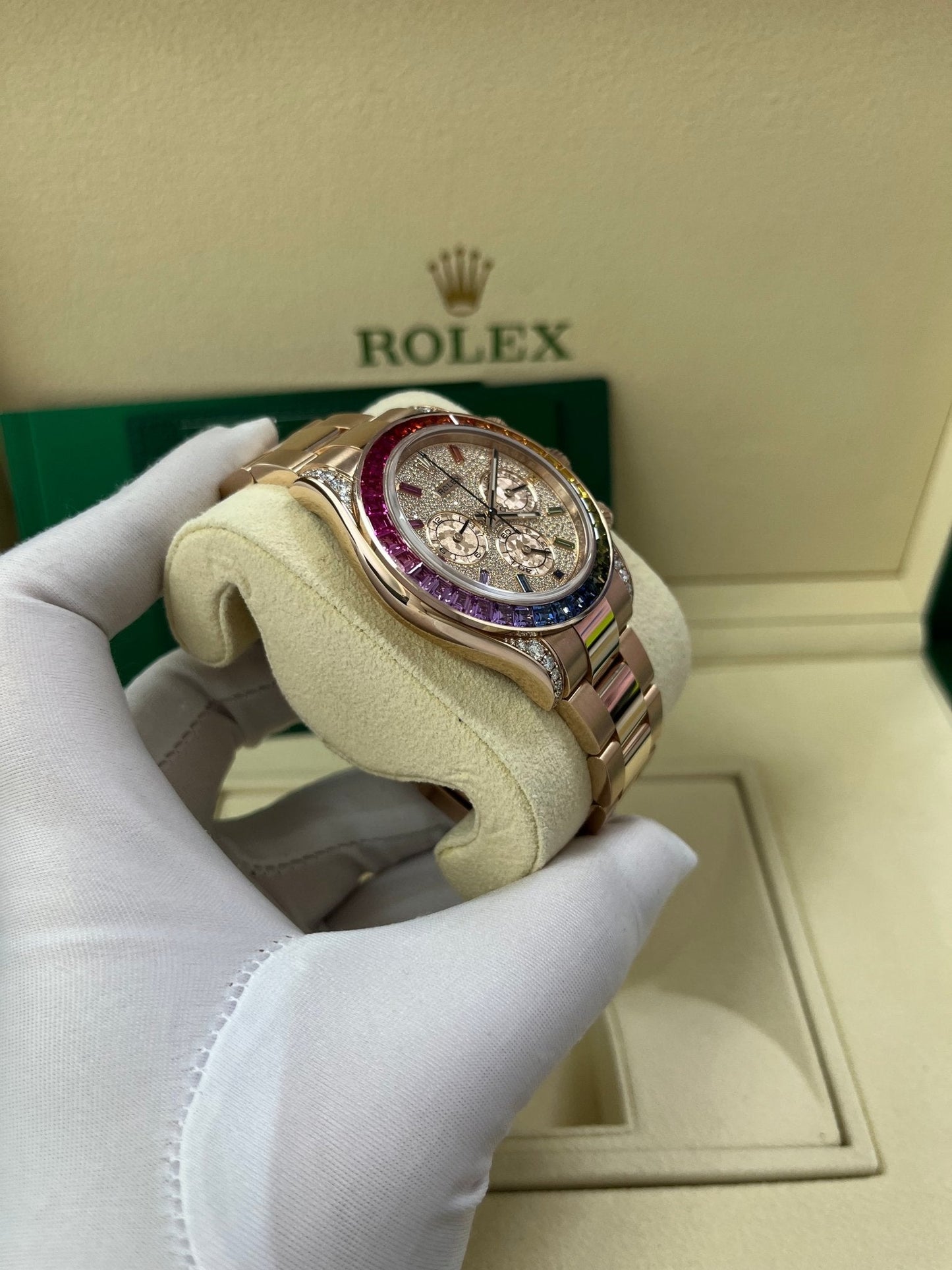 Rolex Cosmograph Everose Daytona Factory Diamond Rainbow Edition Ref# 116595RBOW)