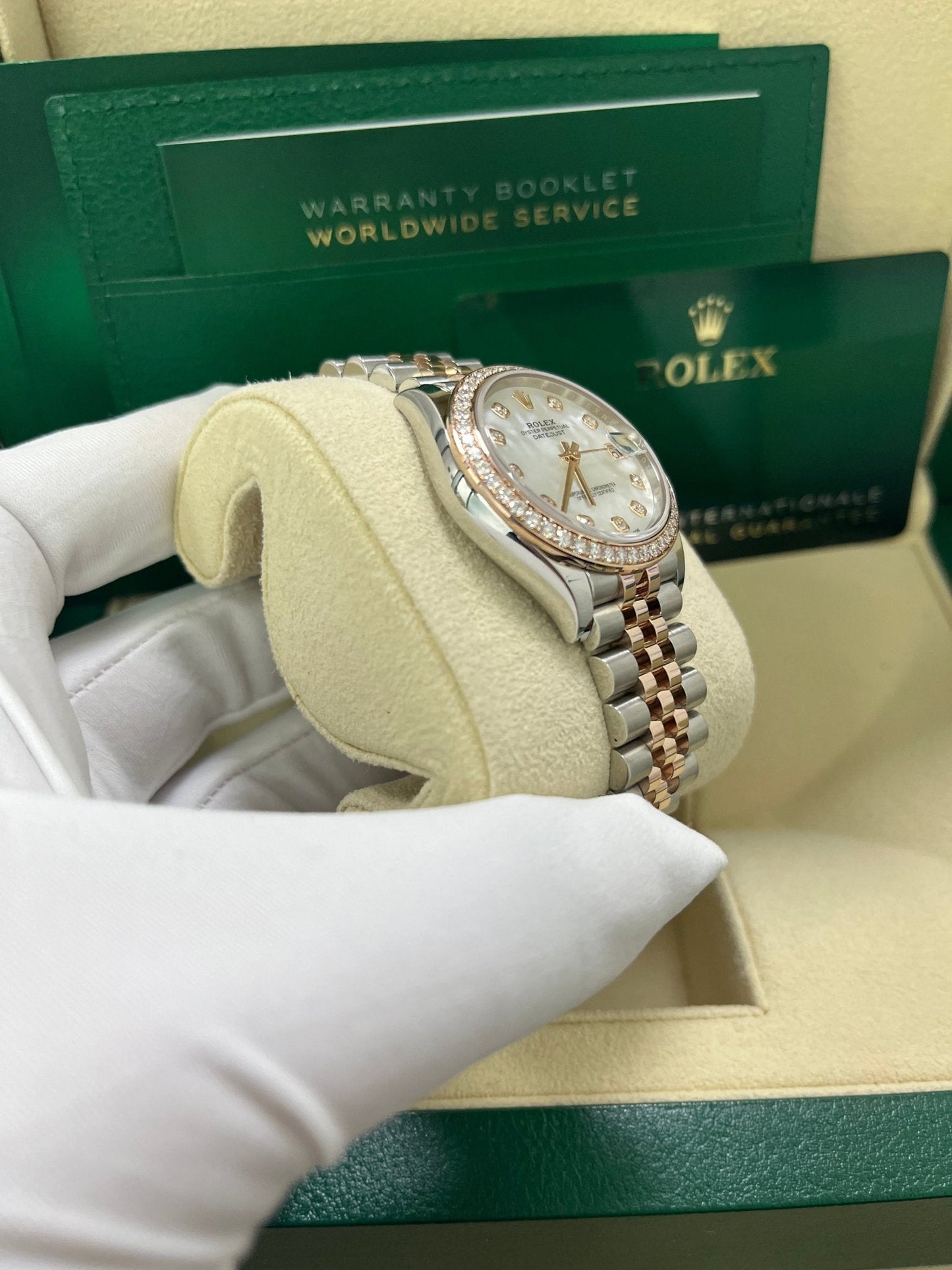 Rolex Datejust 31mm Mother Of Pearl Dial Rose Gold / Steel Reference #278381RBR