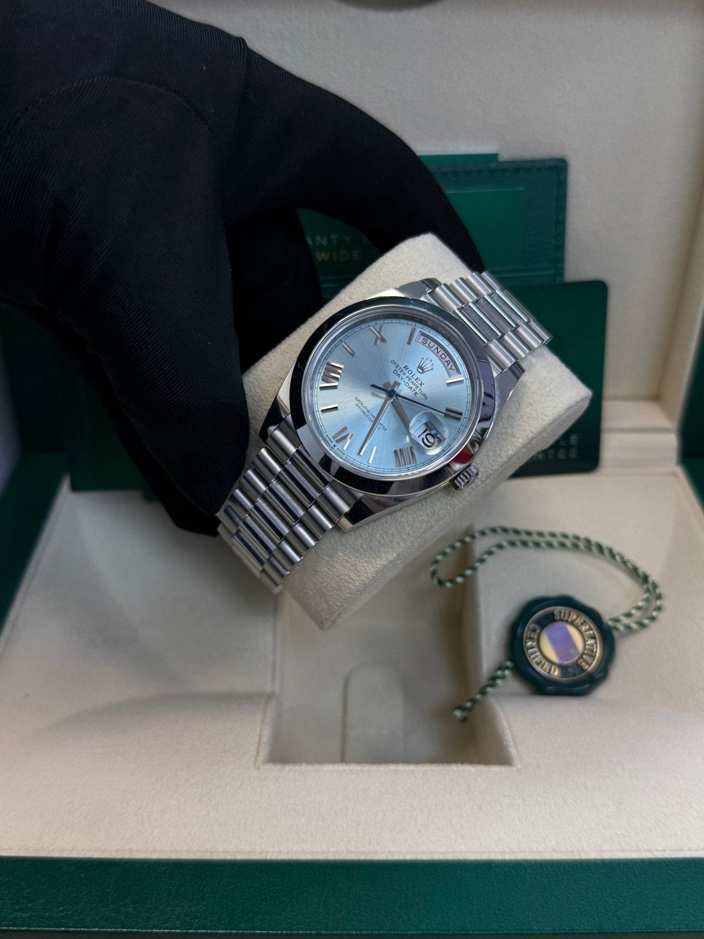 Rolex Day-Date 40 Platinum/ Ice-blue dial /President bracelet (Ref # 228206)