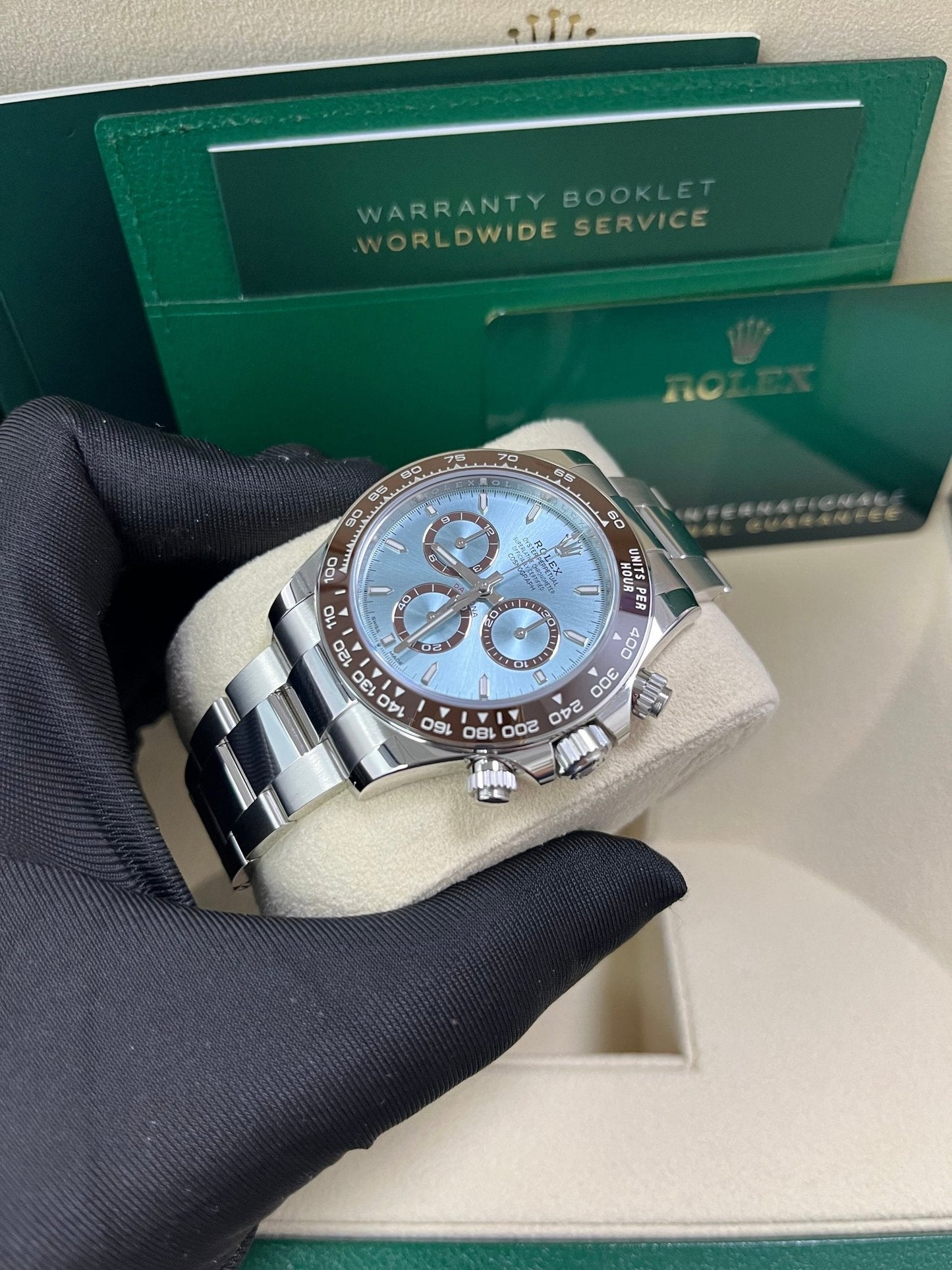 Rolex Platinum Cosmograph Daytona Ice Blue Index Dial Oyster Bracelet 126506