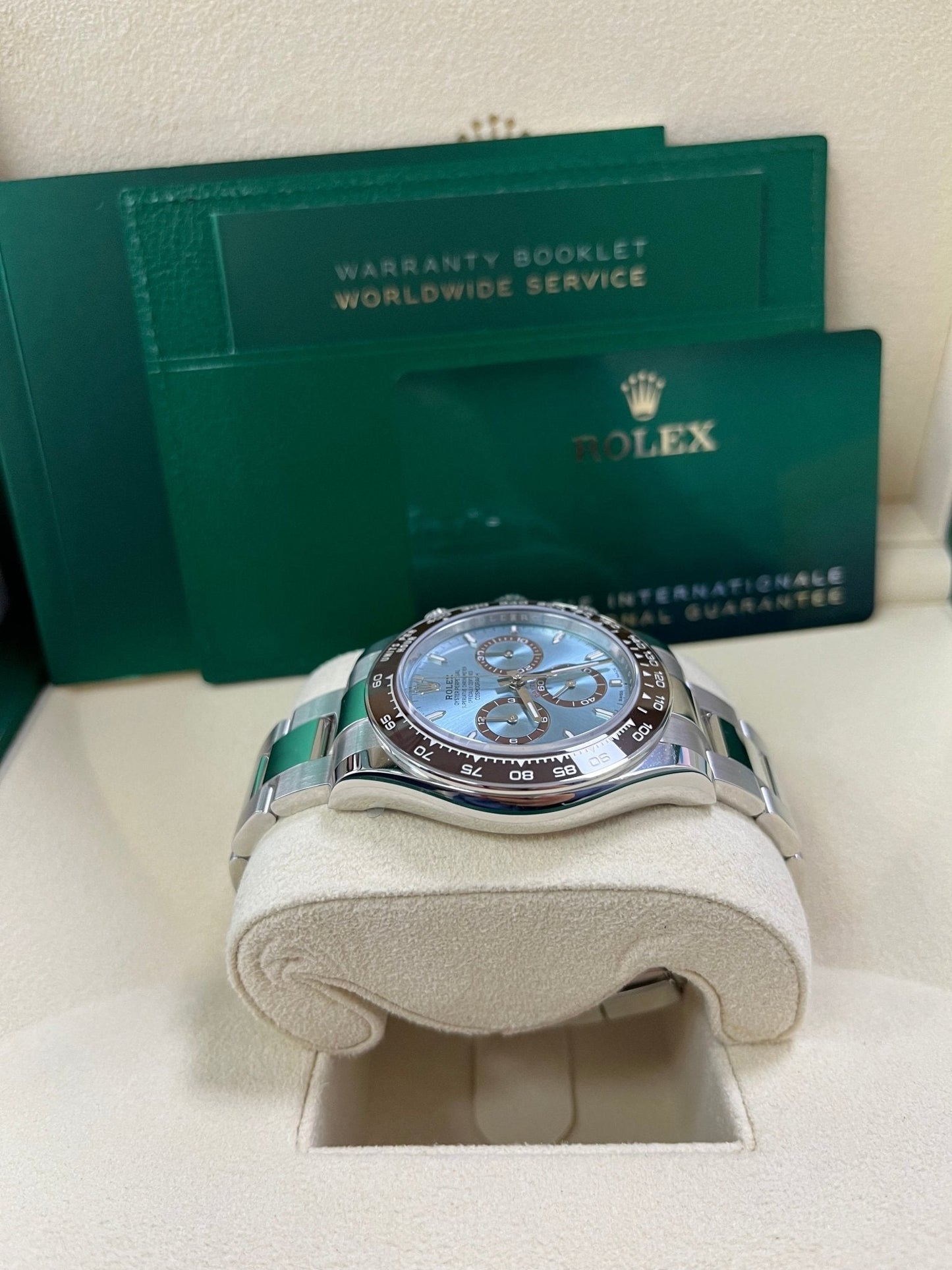Rolex Platinum Cosmograph Daytona Ice Blue Index Dial Oyster Bracelet 126506