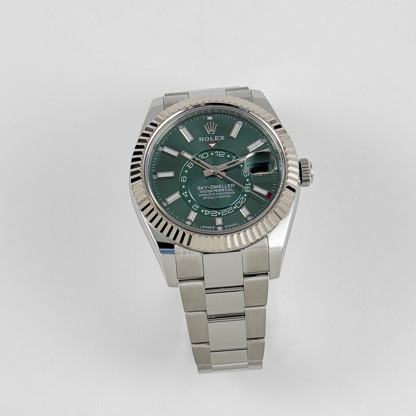 Rolex Sky-Dweller 336934 Stainless Steel Green Dial Oyster (2023)