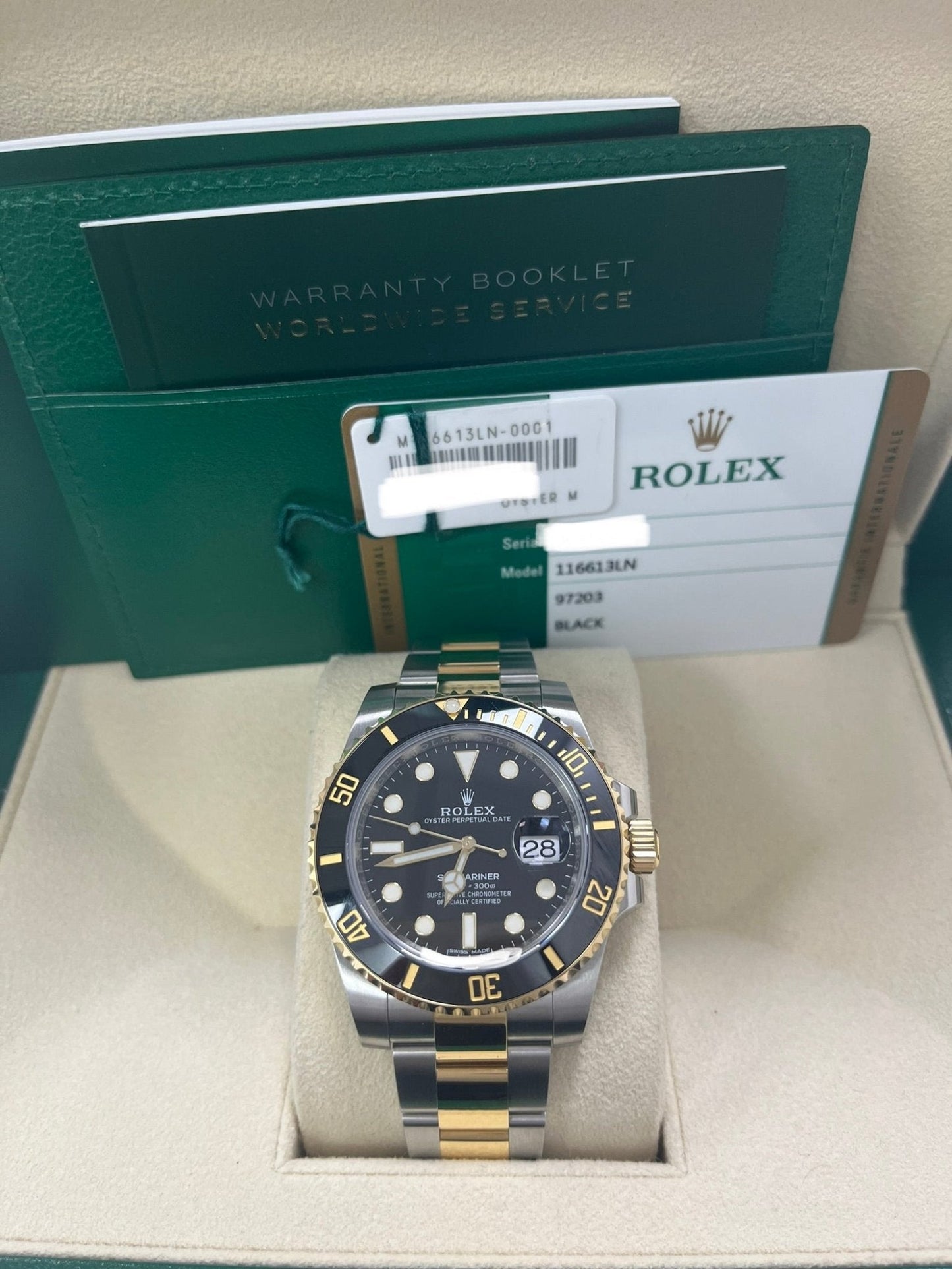 Rolex Submariner Date 18K Yellow Gold/Steel Black Dial 116613LN