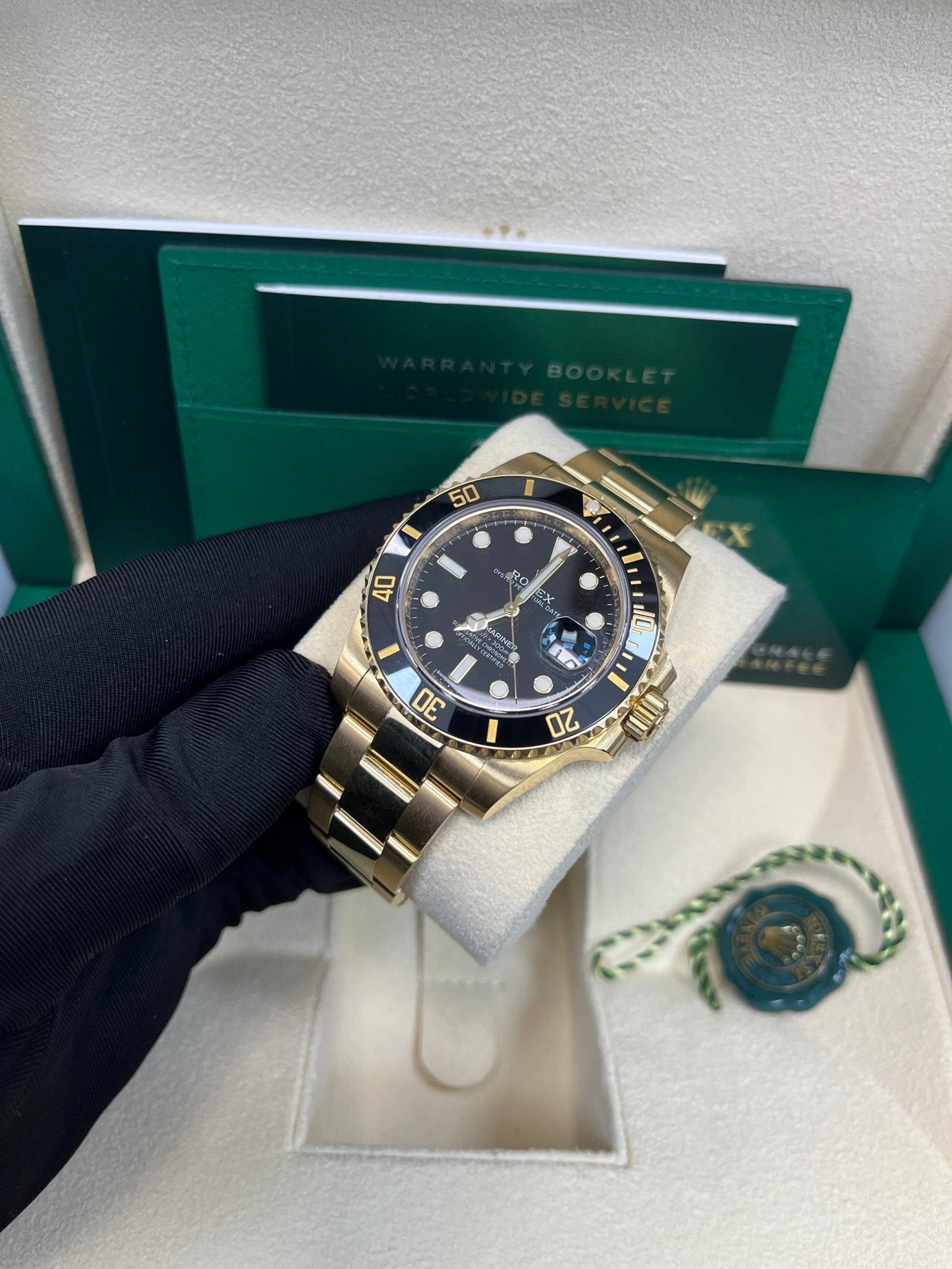 Rolex Submariner Date Certified Yellow Gold Black Dial 116618ln