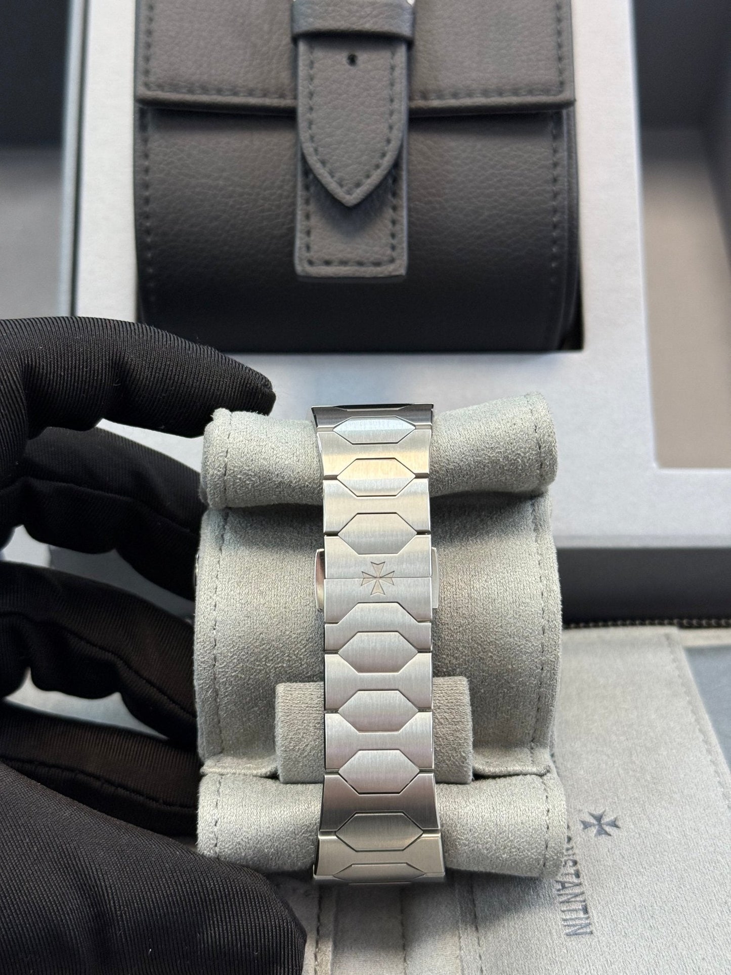 Vacheron Constantin Blue Dial Steel Historiques 222 Reference #  4200H/222A-B934