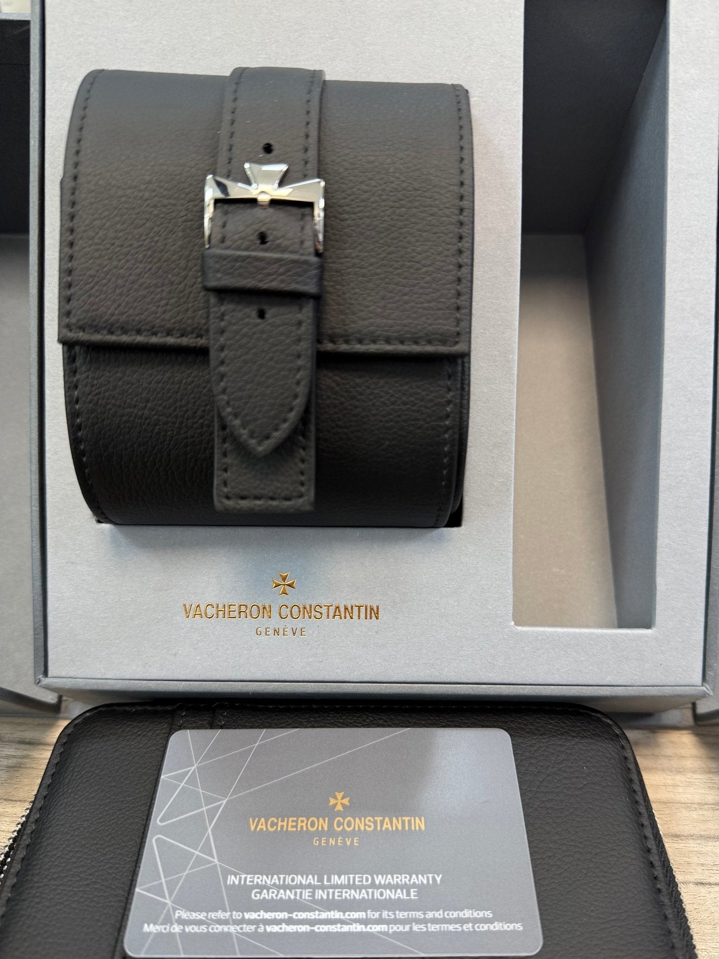 Vacheron Constantin Blue Dial Steel Historiques 222 Reference #  4200H/222A-B934