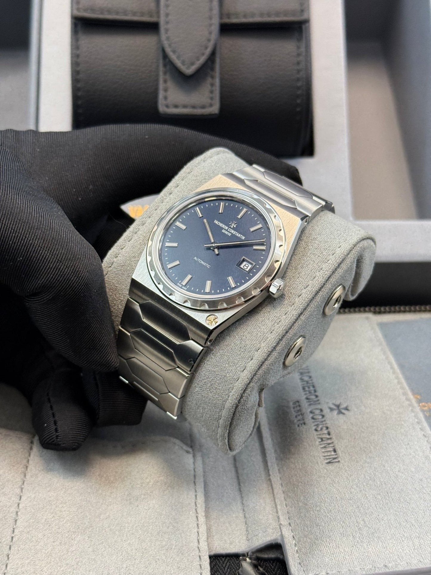 Vacheron Constantin Blue Dial Steel Historiques 222 Reference #  4200H/222A-B934