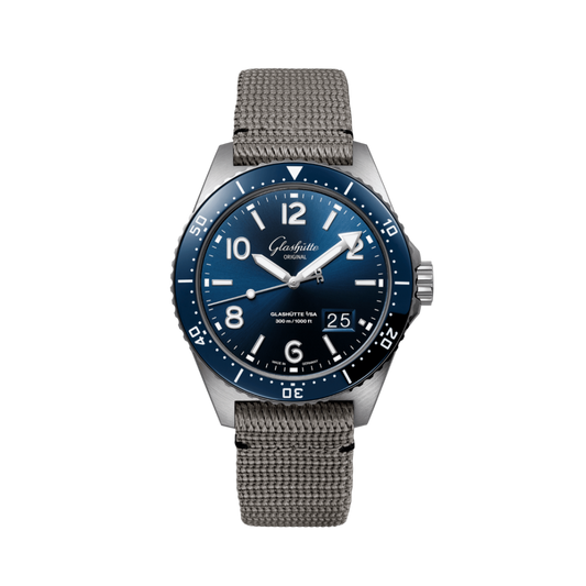 Glashuette Original SeaQ Panorama Date 43.20 mm Blue Dial Stainless Steel Synthetic Strap, Grey 1-36-13-02-81-34