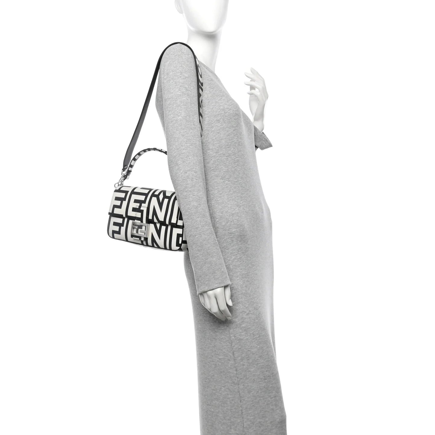 X MARC JACOBS Vitello Seta Logo Print Baguette White Black