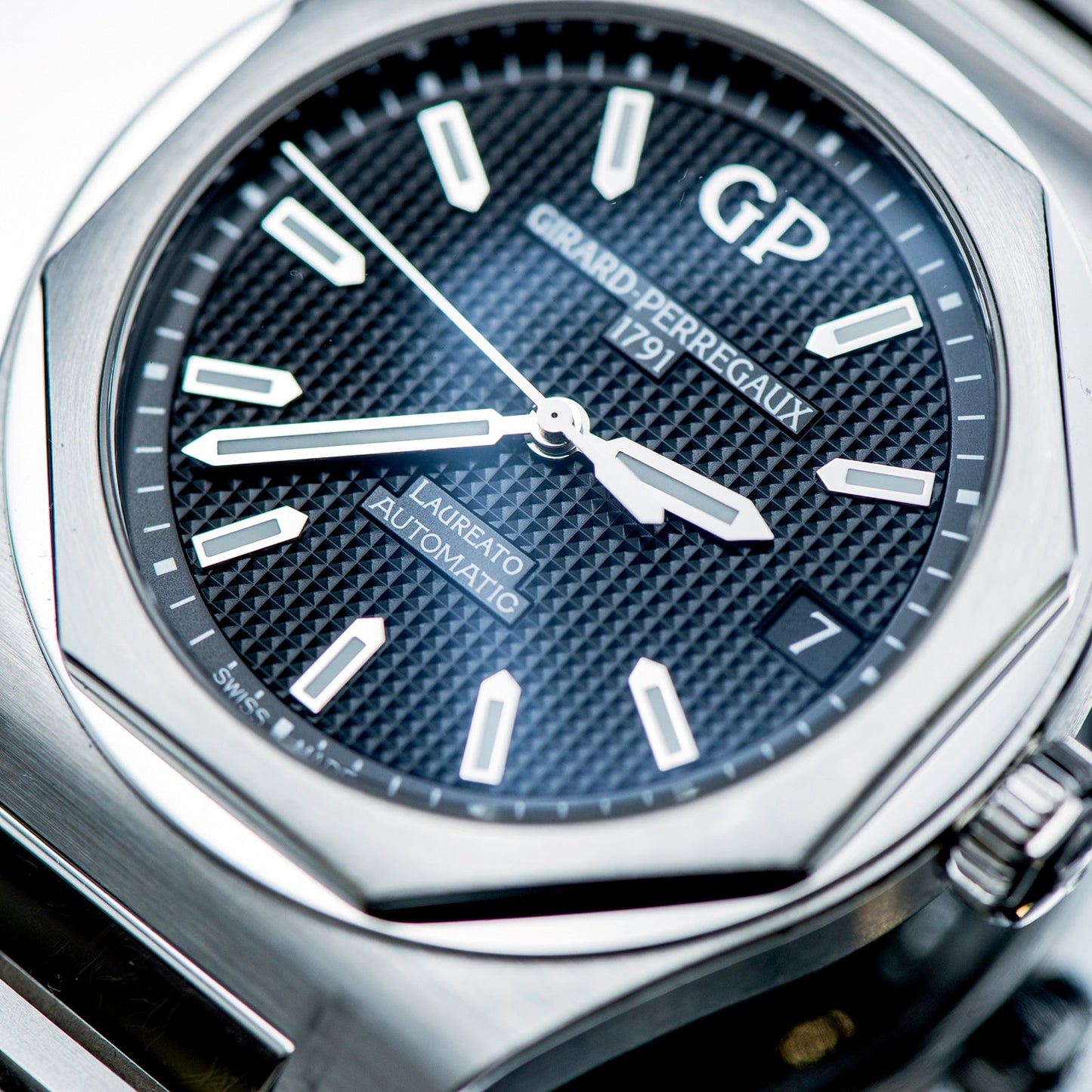 Laureato 42