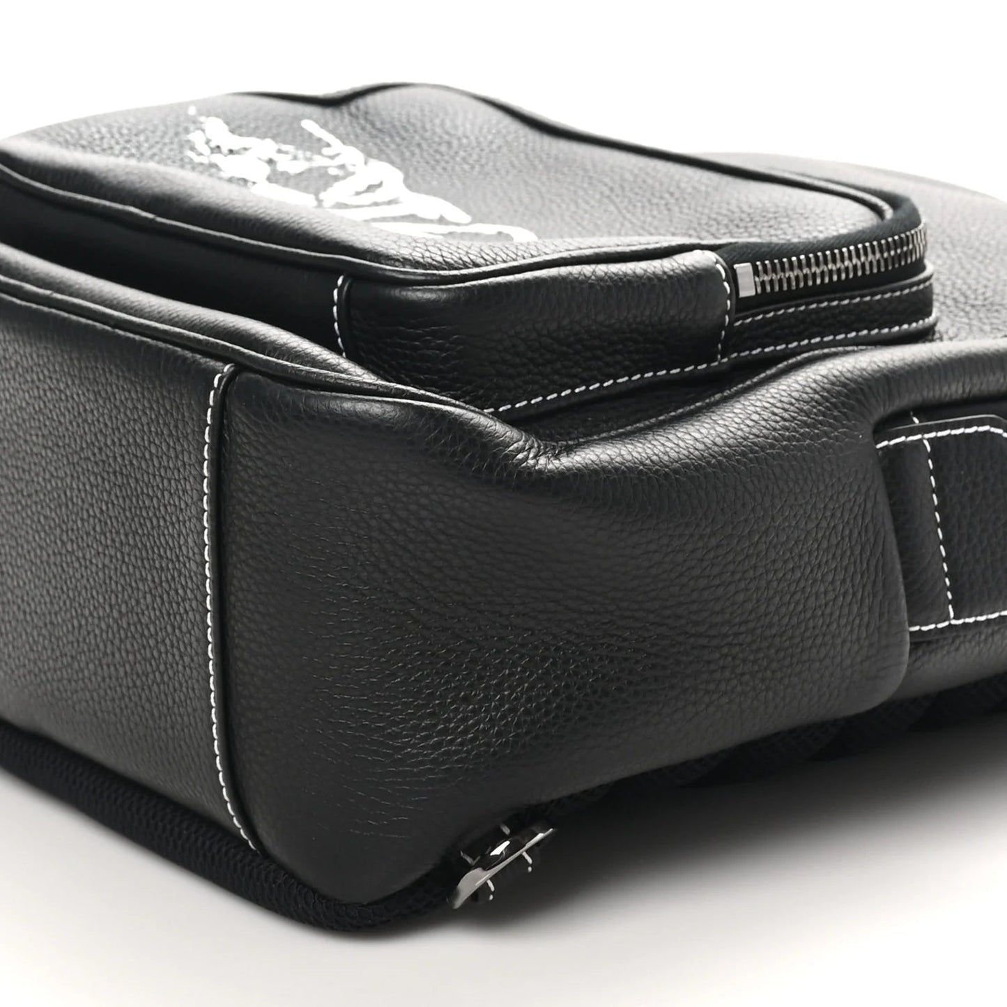 X PETER DOIG Grained Calfskin Slingbag Backpack Black