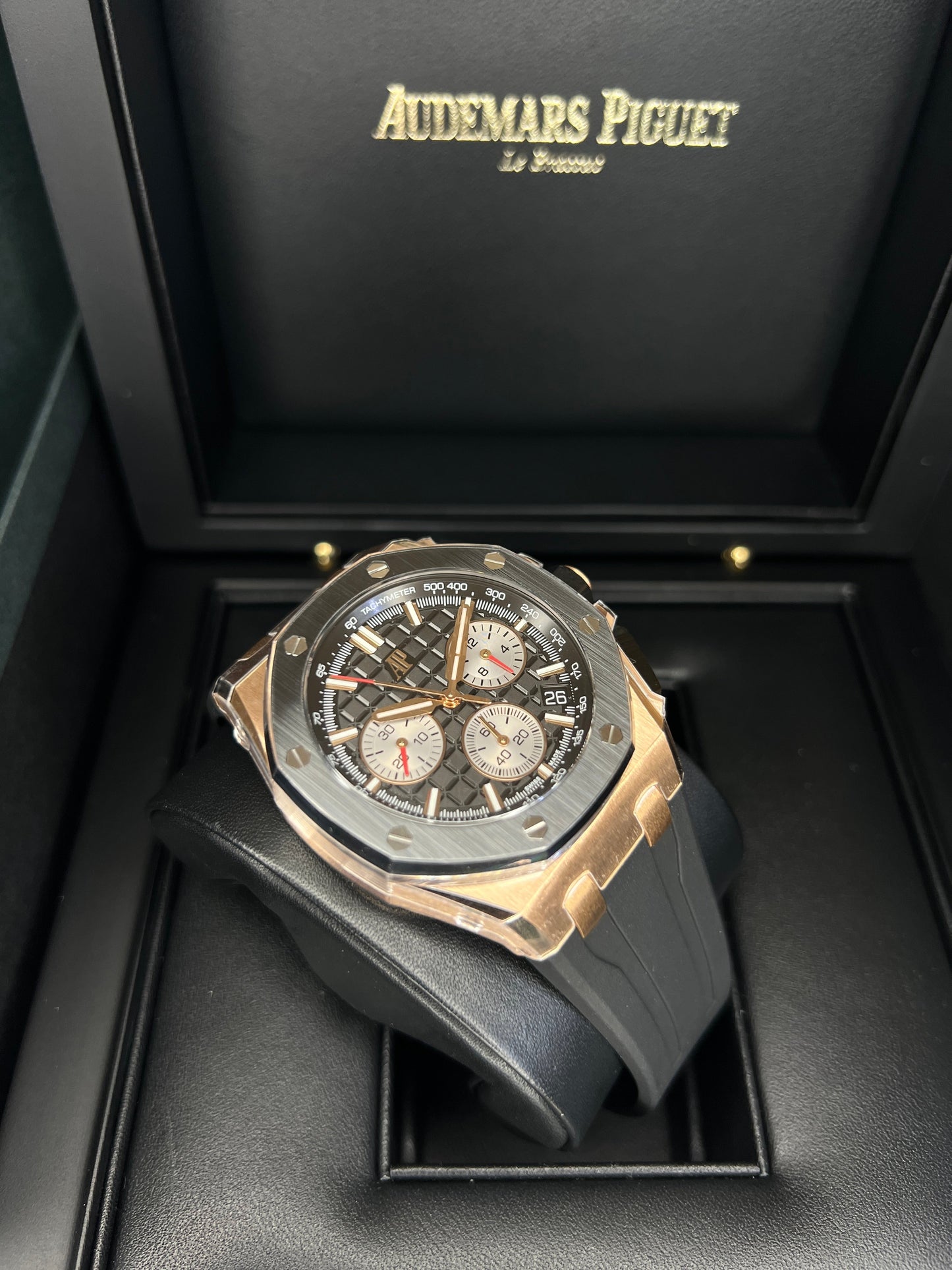 Audemars Piguet Royal Oak Offshore Selfwinding Chronograph 43mm Rose Gold Ceramic Black Dial Rubber Strap 26420RO.OO.A002CA.01