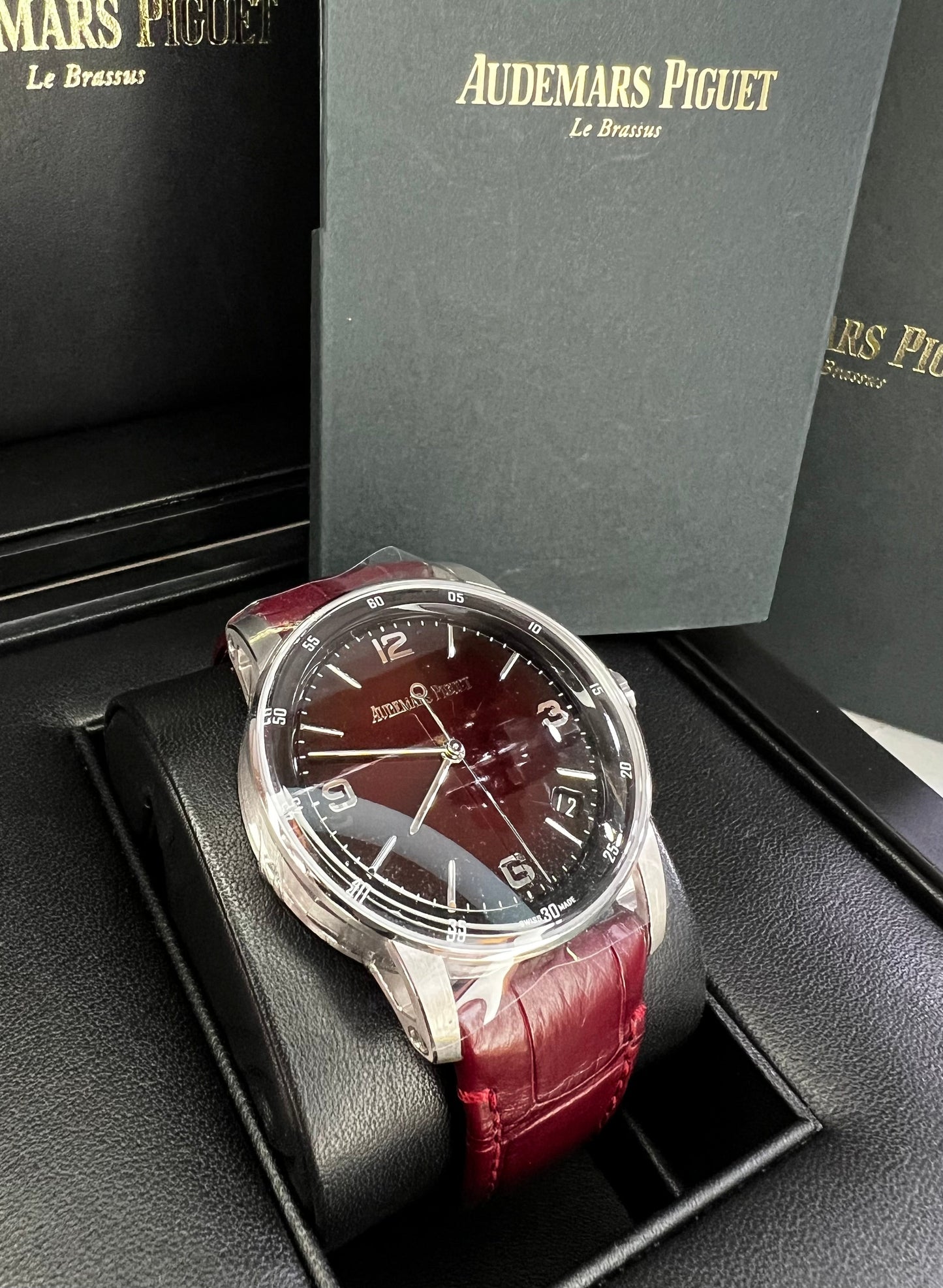 Audemars Piguet Code 11.59 White Gold Selfwinding 15210BC.OO.A500KB.01