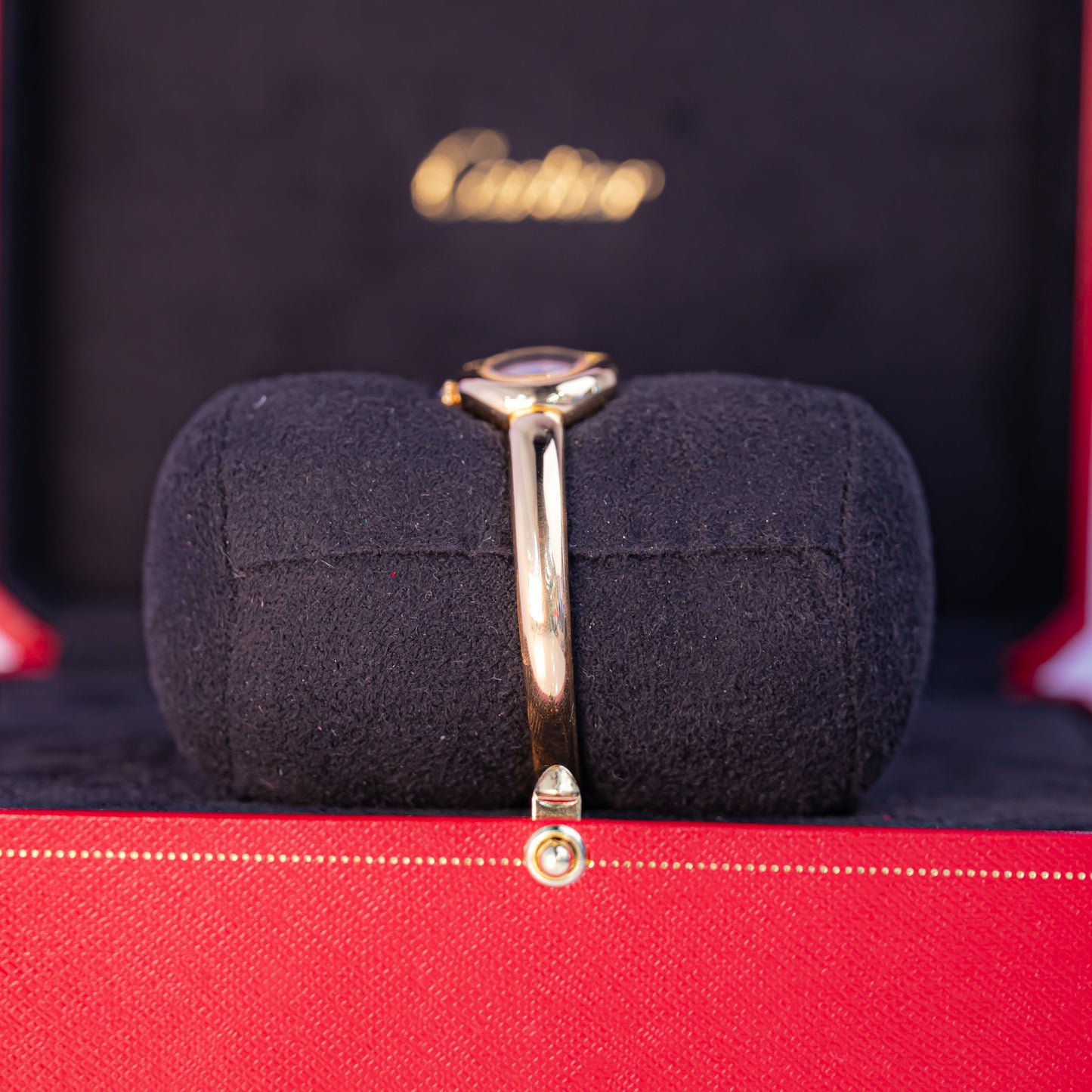 Cartier Baignoire Mini 18k Yellow Gold Silver Dial Bracelet WGBA0045