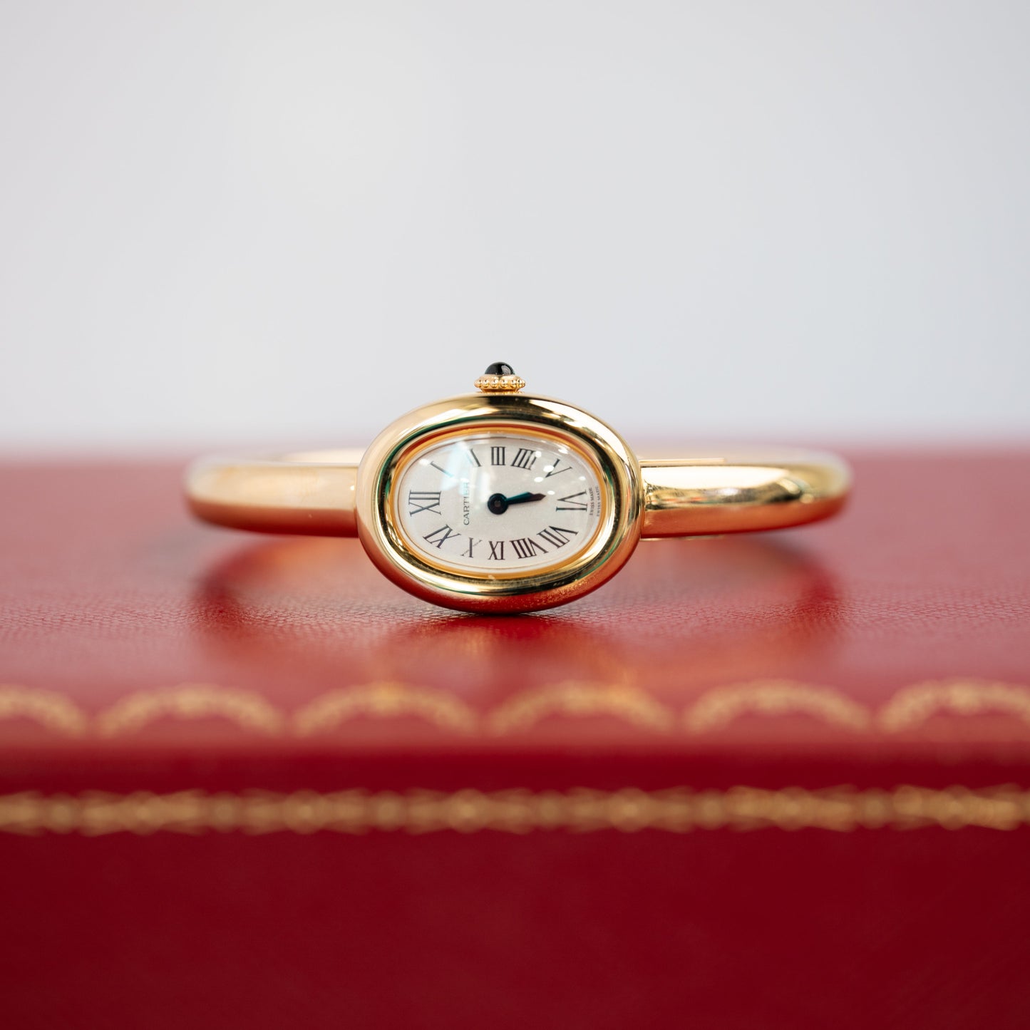 Cartier Baignoire Mini 18k Yellow Gold Silver Dial Bracelet WGBA0045