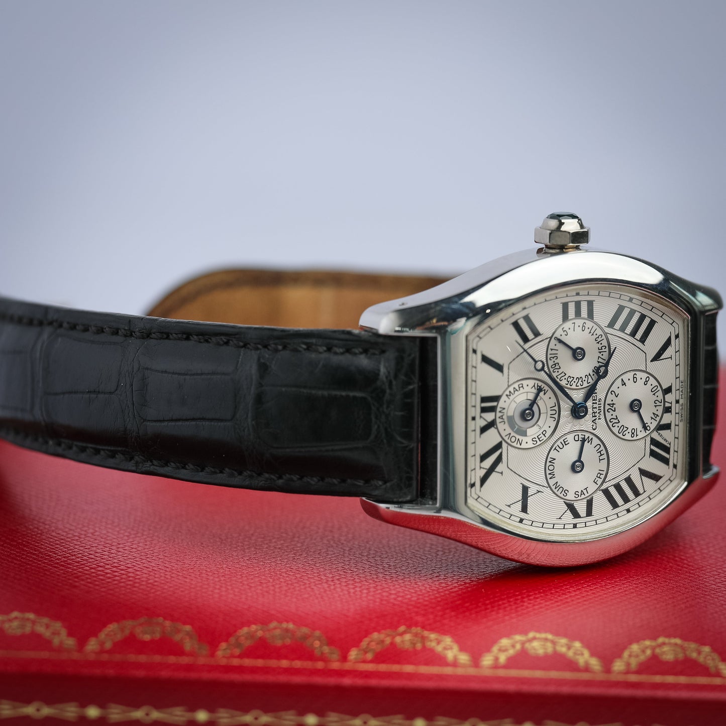 Cartier Tortue Perpetual Calendar W1540551