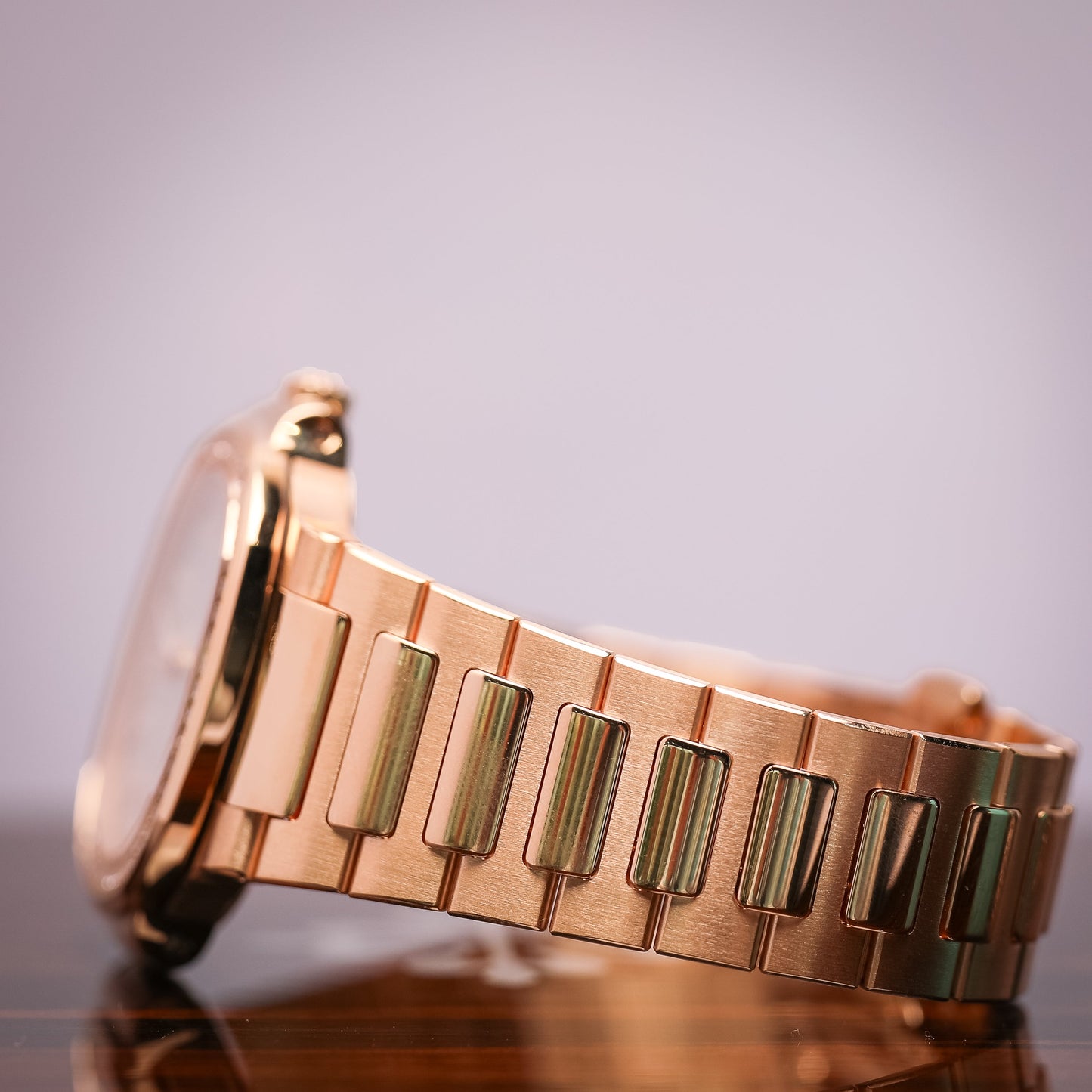 Patek Philippe Nautilus 35.2 mm Silver Dial with Diamonds 18K Rose Gold Bracelet 7118/1200R-001