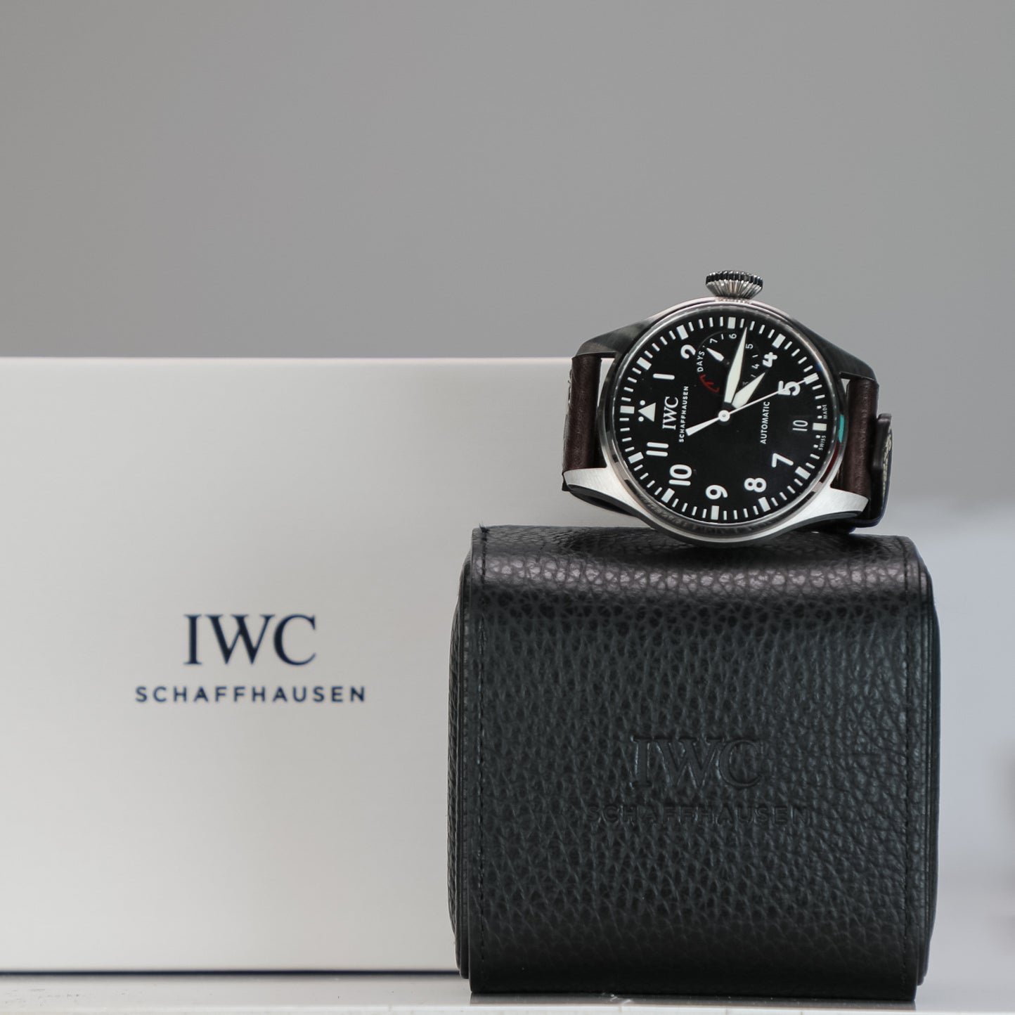 IWC Schaffhausen Big Pilot’s Watch Heritage 46.2  mm Black Dial Titanium Brown    Strap IW501004