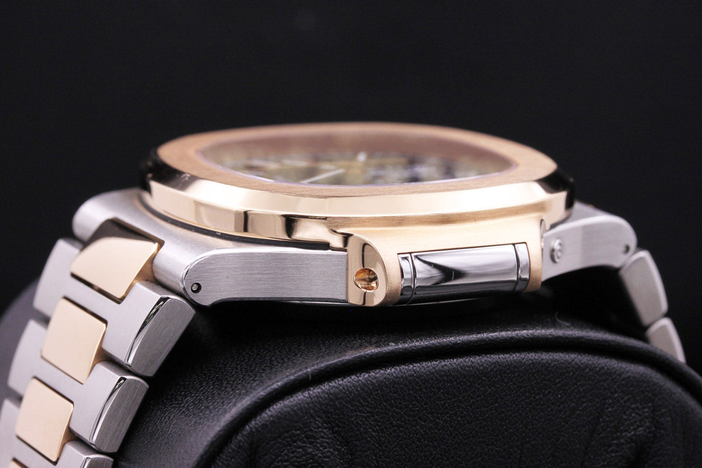 Patek Philippe Nautilus Chronograph 40mm 5980/1AR-001 Blue Dial Pre-Owned