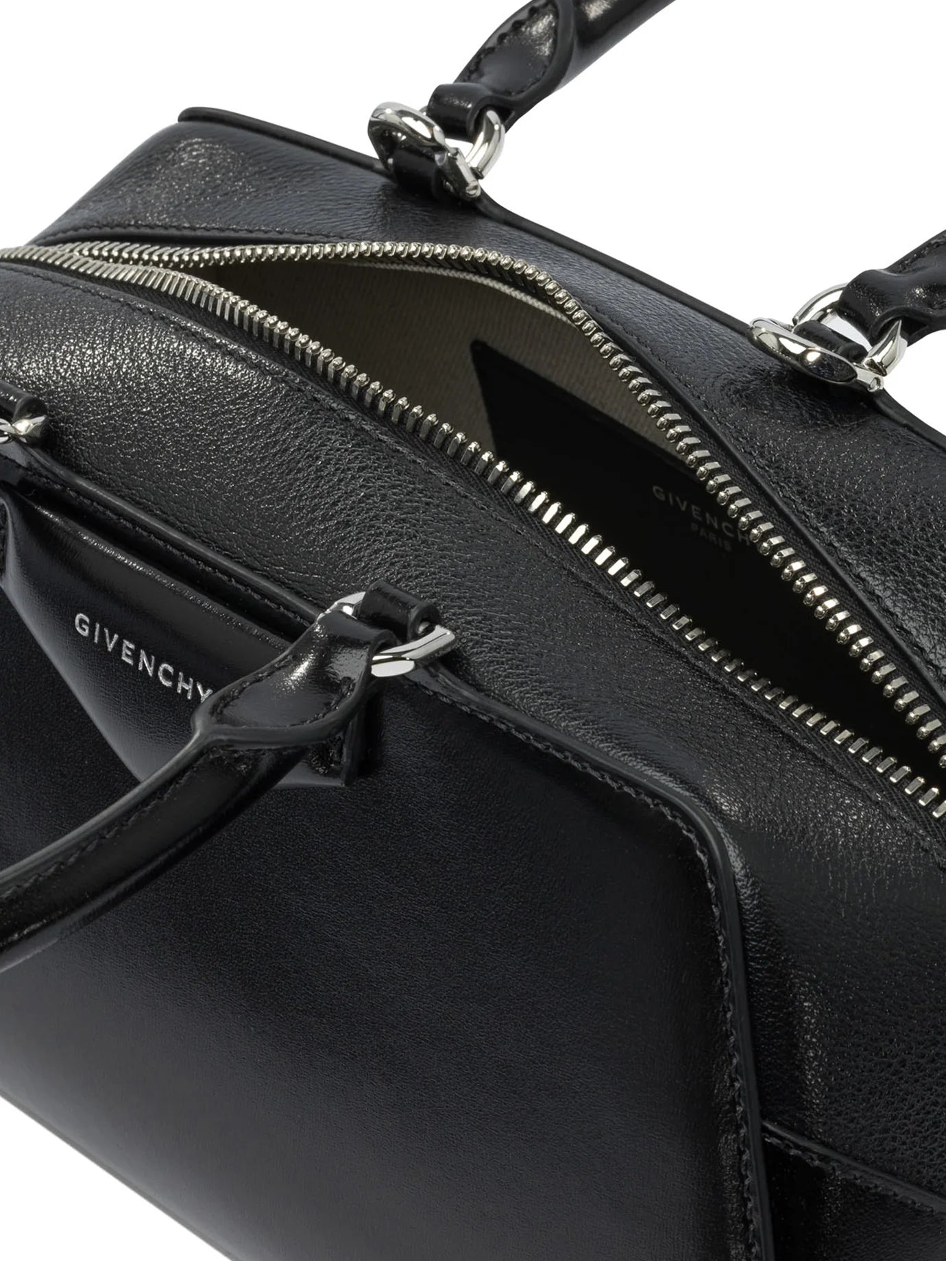 "Antigona East-West" Handbag