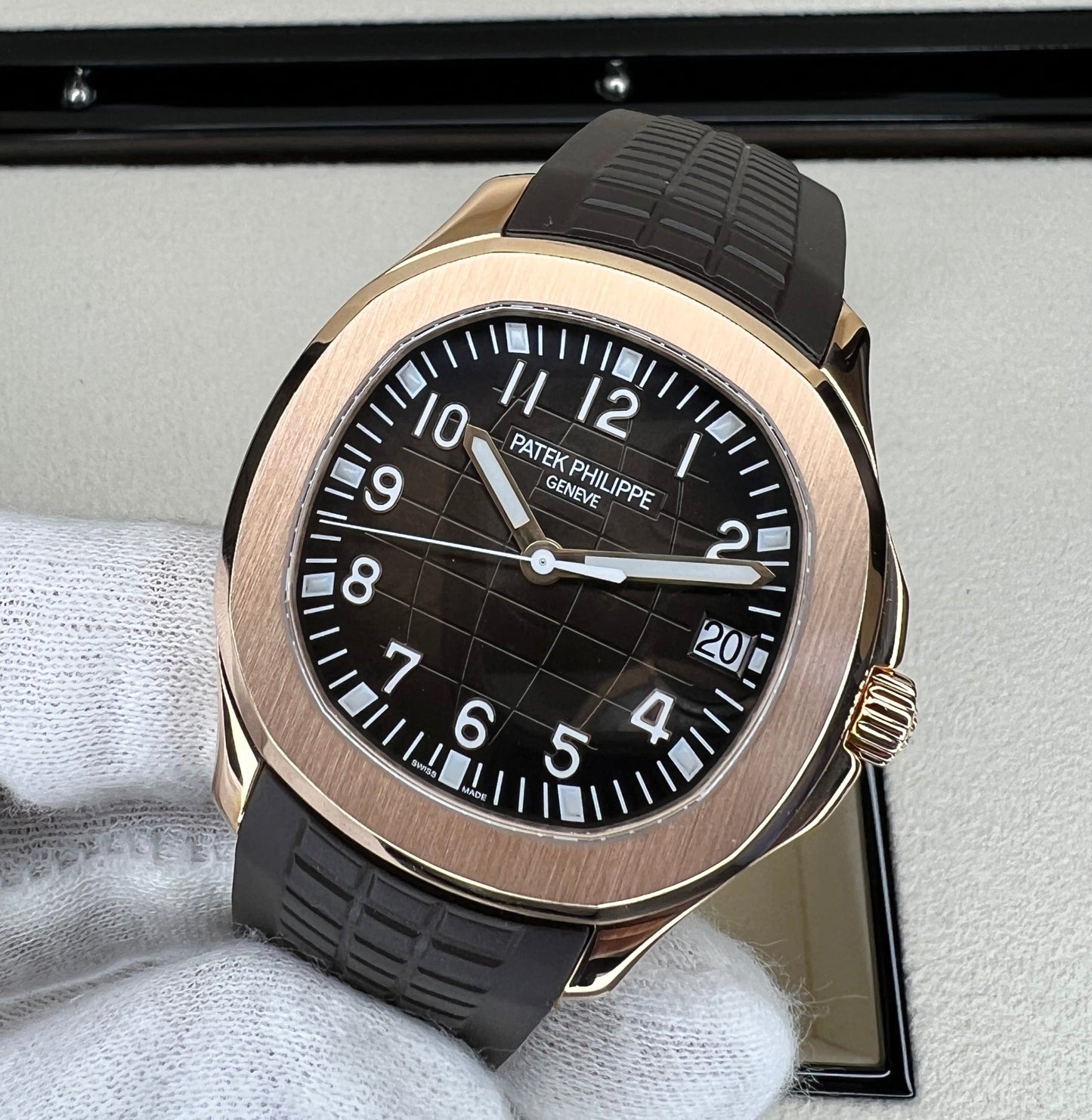Patek Philippe Aquanaut 5167R-001 Rose Gold on Rubber Strap
