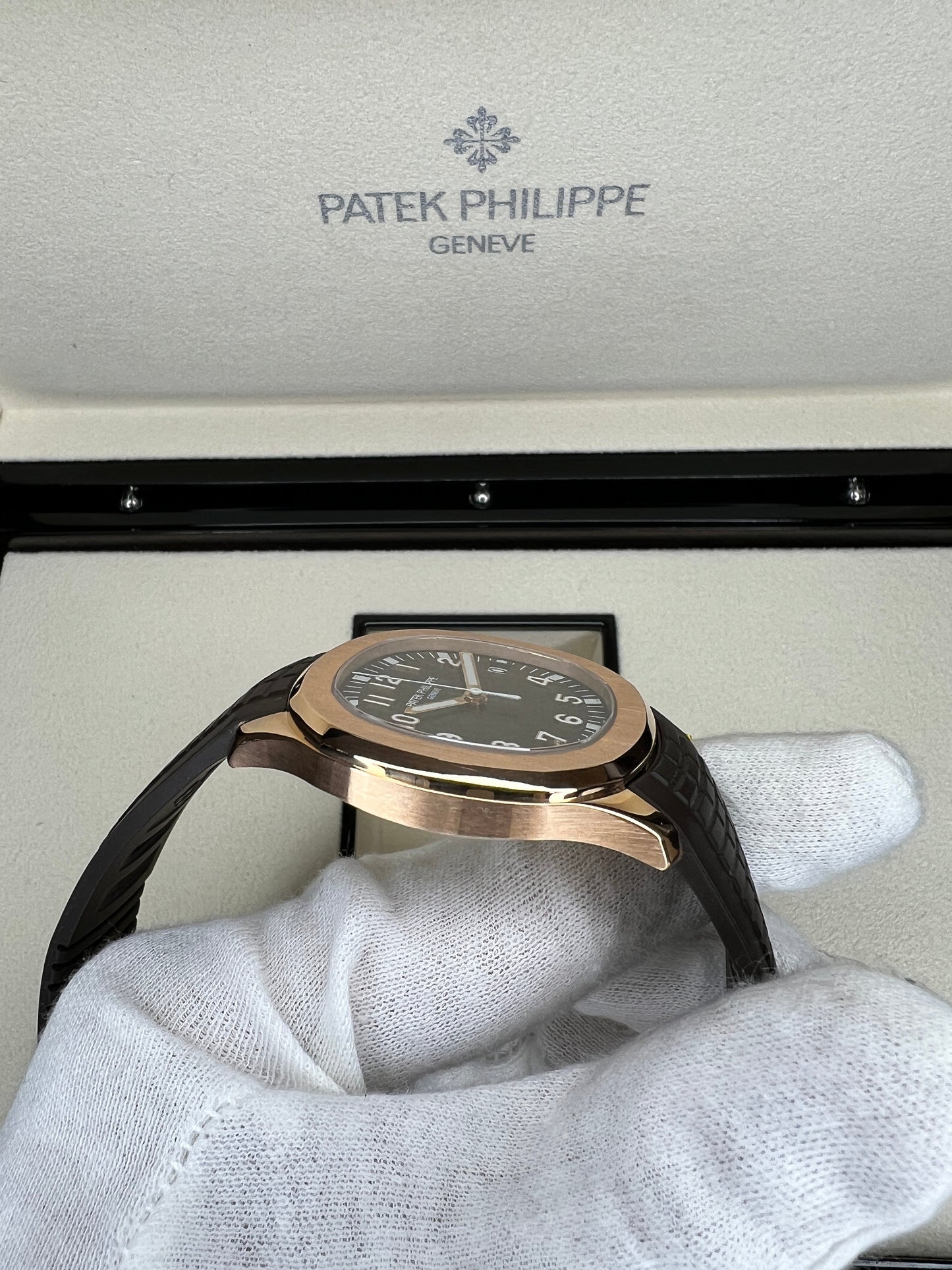 Patek Philippe Aquanaut 5167R-001 Rose Gold on Rubber Strap
