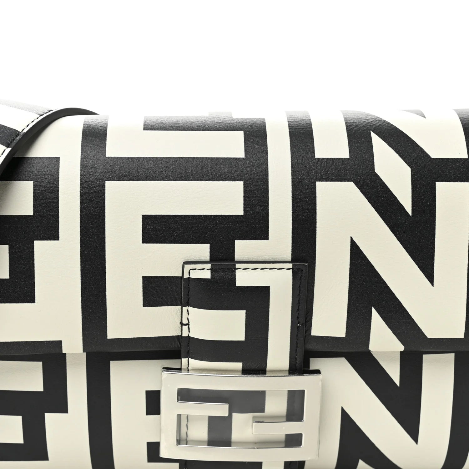 X MARC JACOBS Vitello Seta Logo Print Baguette White Black