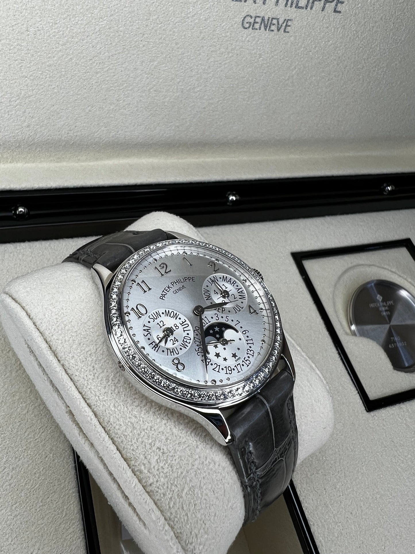 PATEK PHILIPPE GRAND COMPLICATIONS SELF-WINDING | 7140G-001