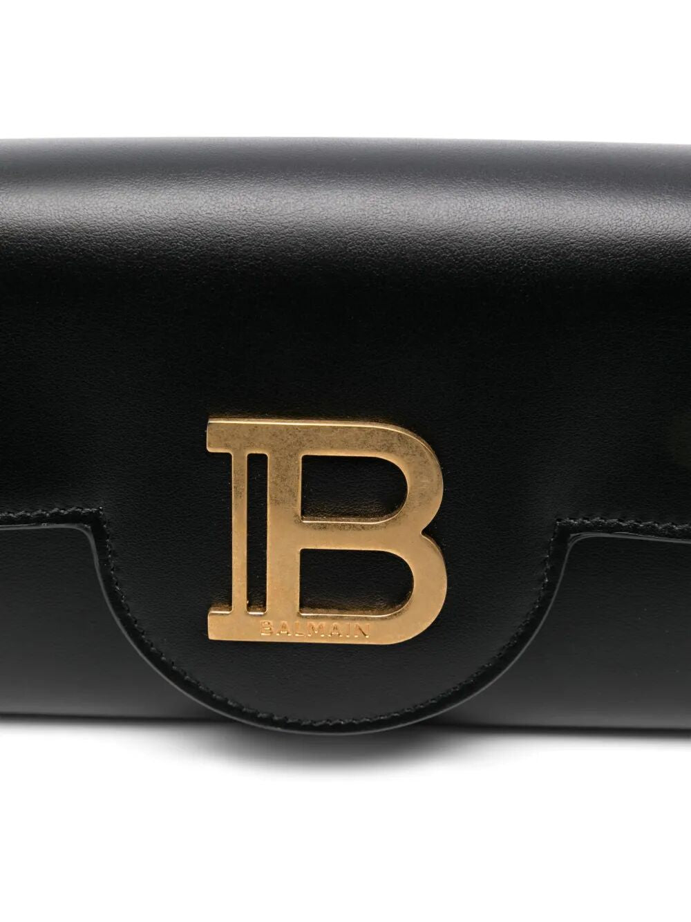 "B-BUZZ" WALLET on CHAIN CALFSKIN