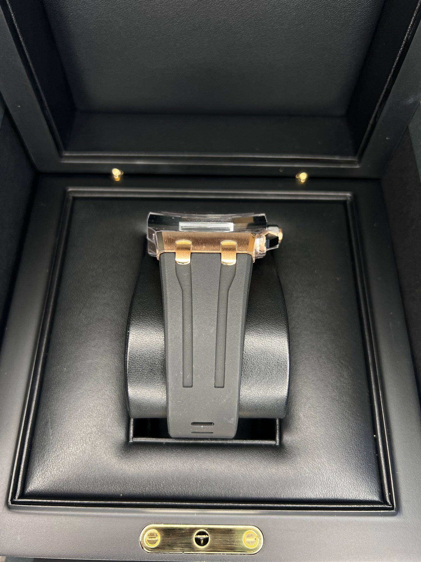 Audemars Piguet Royal Oak Offshore Selfwinding Chronograph 43mm Rose Gold Ceramic Black Dial Rubber Strap 26420RO.OO.A002CA.01