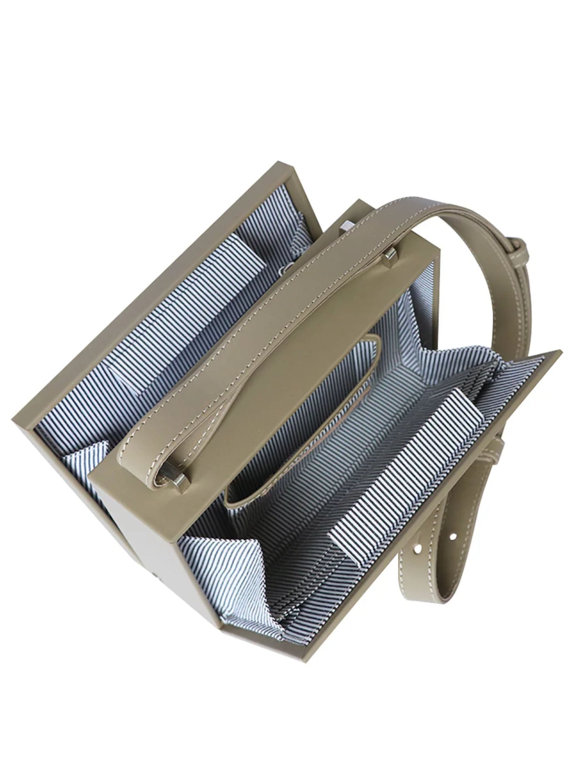 "AUBURN" RADIO BAG 02