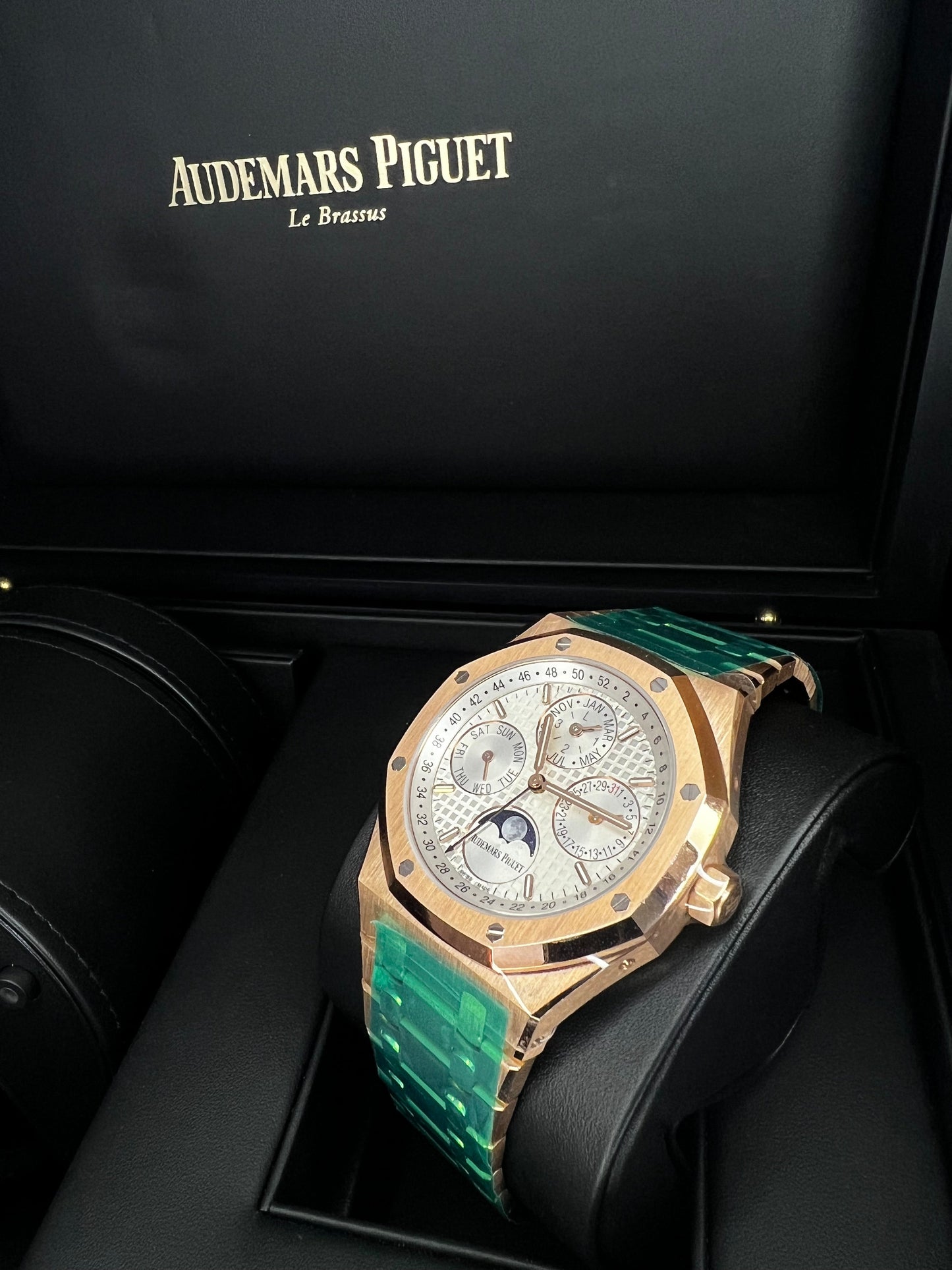 Audemars Piguet Royal Oak 26574OR.OO.1220OR.01