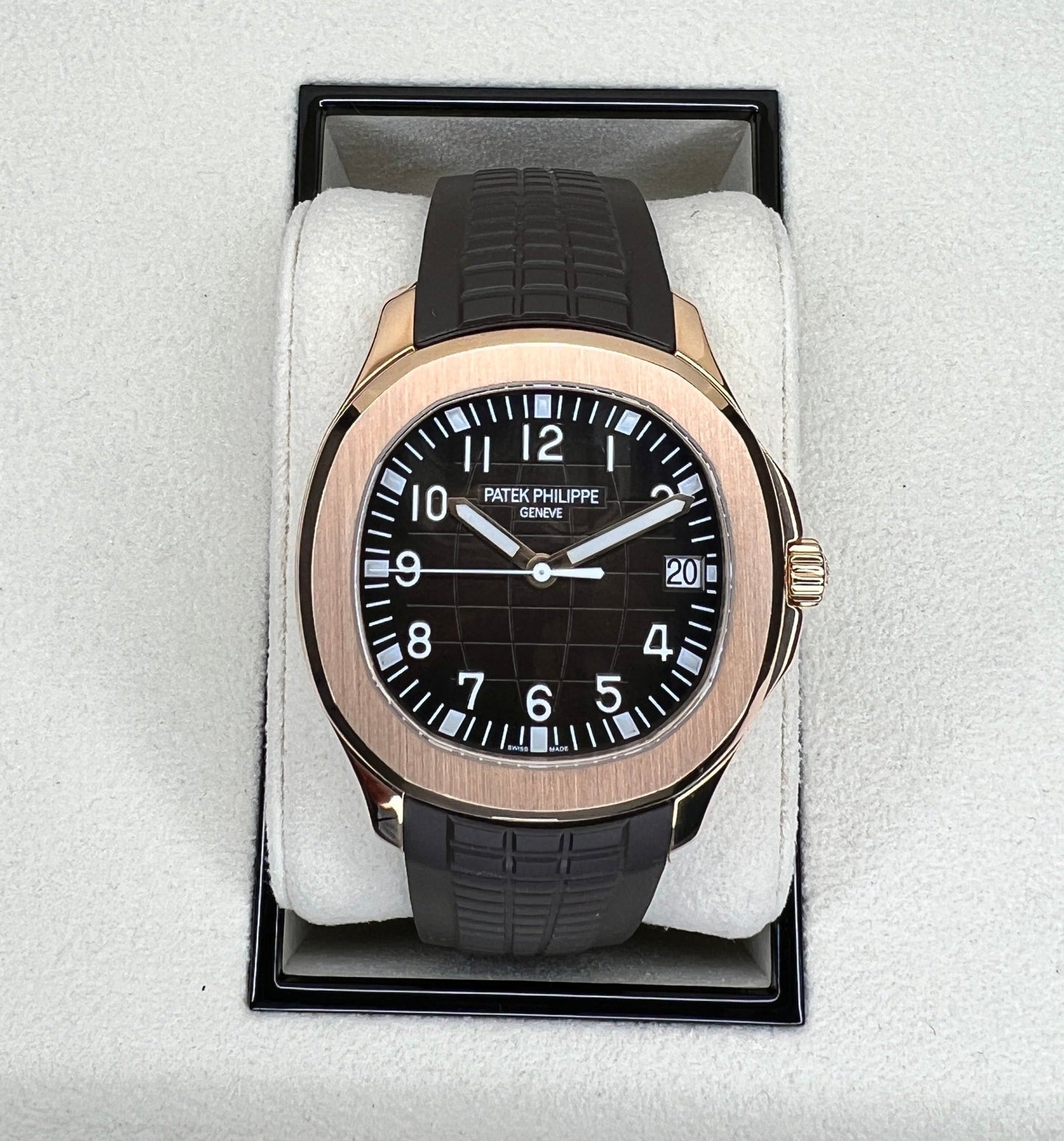Patek Philippe Aquanaut 5167R-001 Rose Gold on Rubber Strap