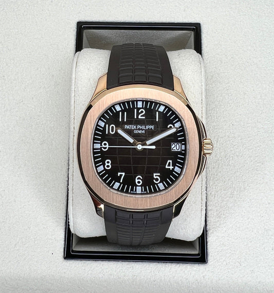 Patek Philippe Aquanaut 5167R-001 Rose Gold on Rubber Strap