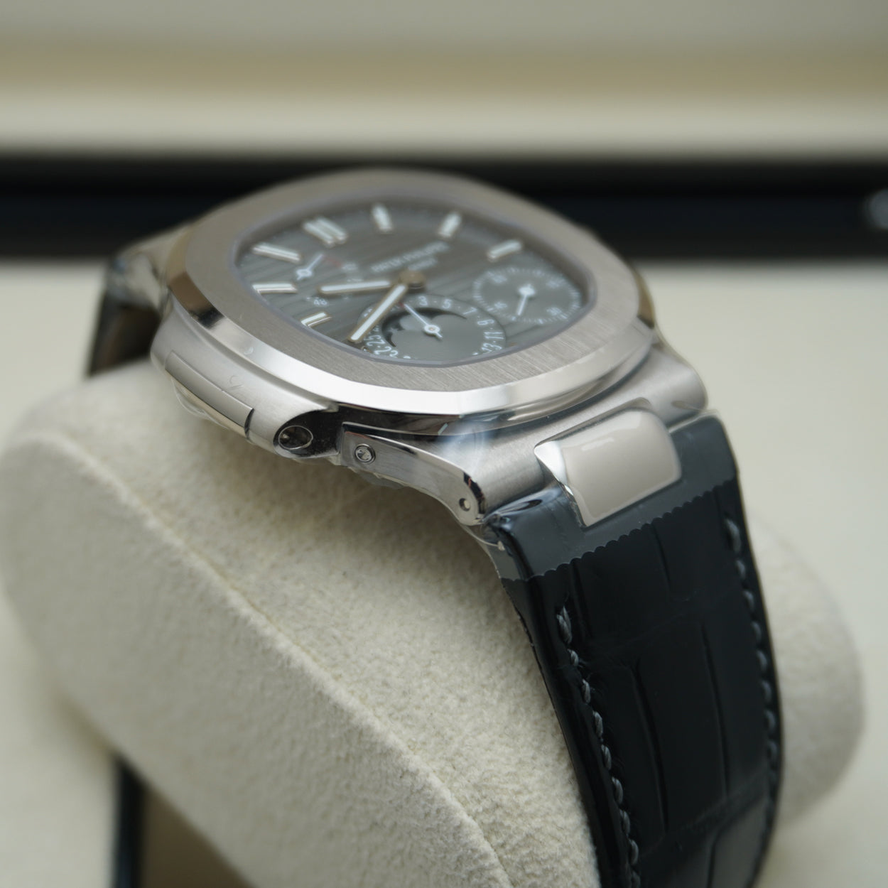 Patek Philippe Nautilus Moon Phases 40mm 5712G Slate Grey Dial
