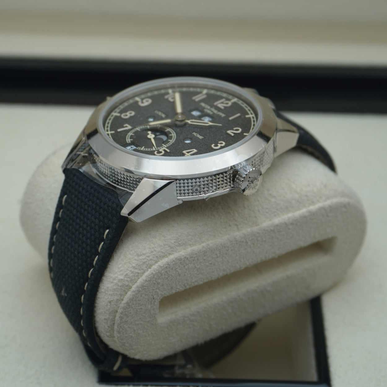 Patek Philippe Complications Annual Calendar Travel Time 41mm 5326g-001 Charcoal Grey Dial