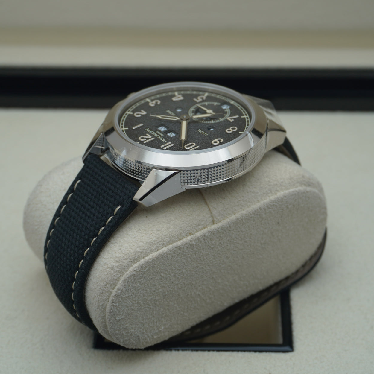 Patek Philippe Complications Annual Calendar Travel Time 41mm 5326g-001 Charcoal Grey Dial