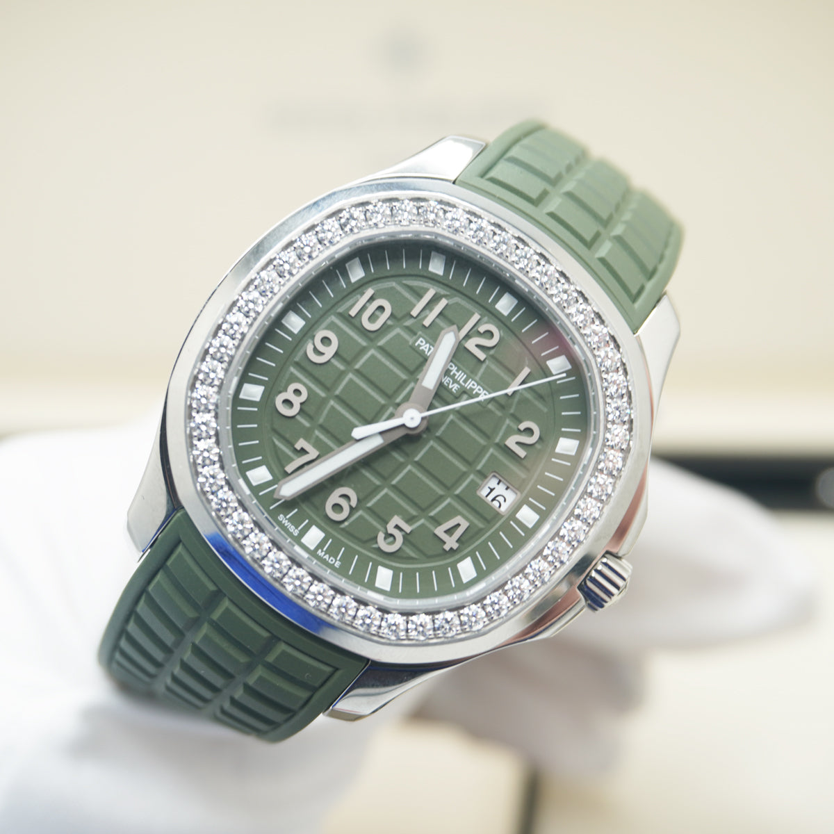 Patek Phillipe  Aquanaut Luce 5267/200A 38mm Green Dial