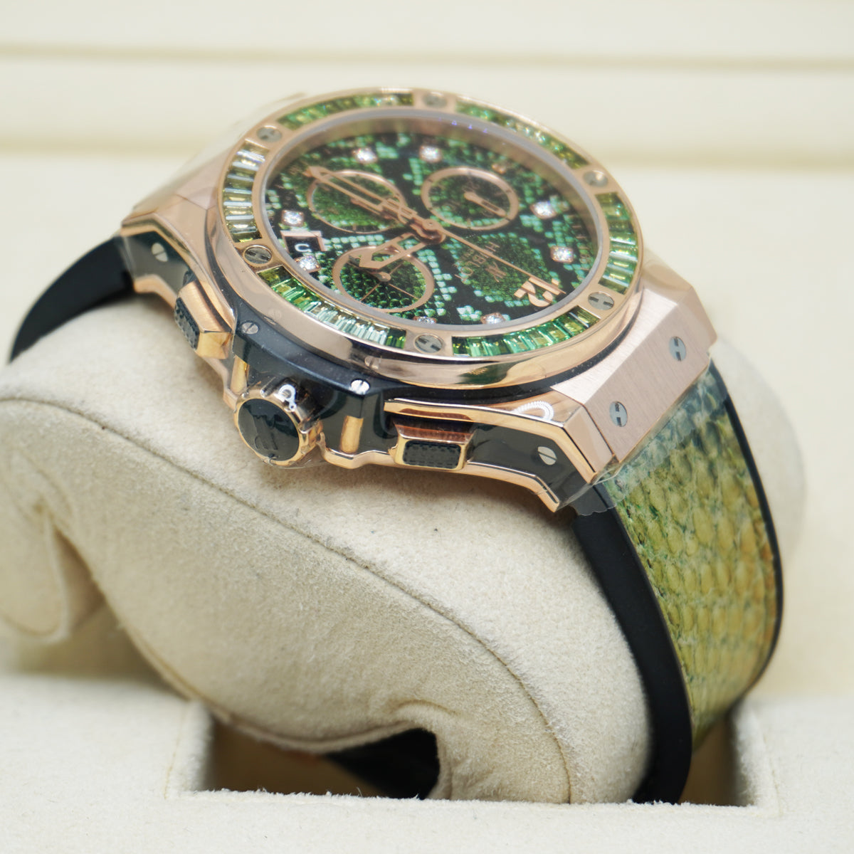 Hublot Limited Edition Big Bang Boa Bang 41mm 341.PX.7818.PR.1978 Green Dial Chronograph