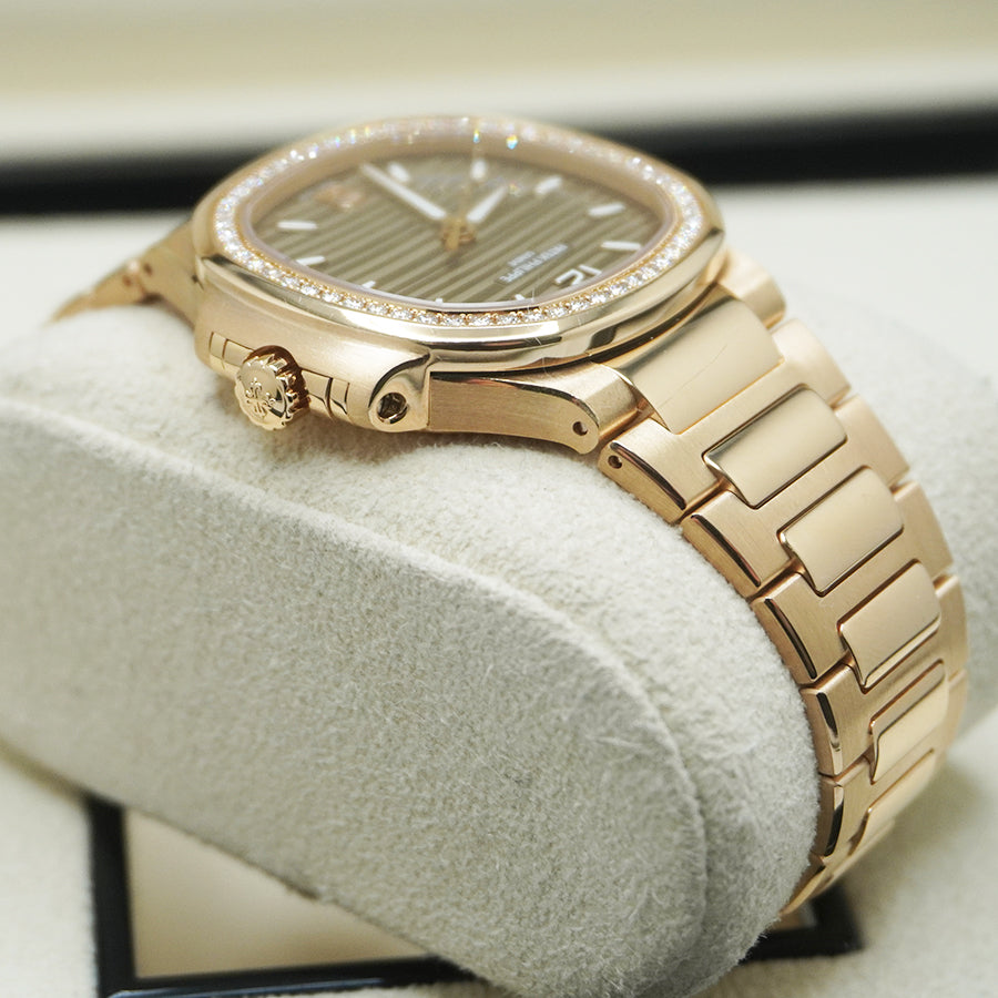 Patek Philippe Nautilus 35mm 7118/1200R Golden Dial
