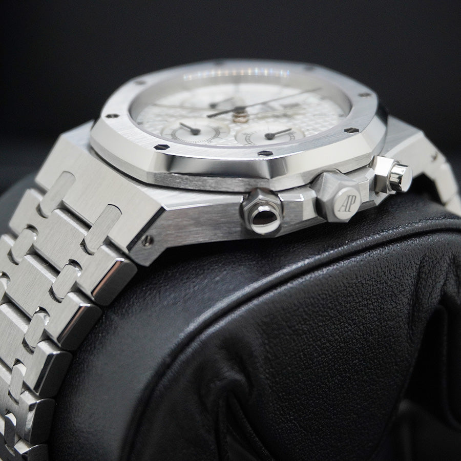 Audemars Piguet Royal Oak Chronograph 39mm 25860ST White Dial Pre-Owned