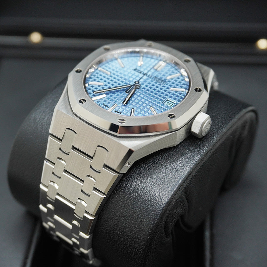 Audemars Piguet Royal Oak 37mm 15550ST.OO.1356ST.08 Light Blue Dial