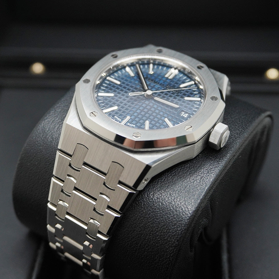 Audemars Piguet Royal Oak 37mm 15550ST.OO.1356ST.06 Blue Dial