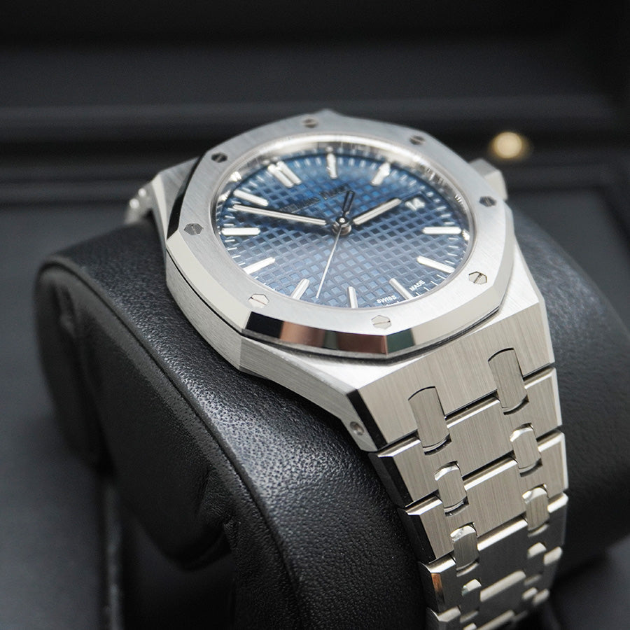 Audemars Piguet Royal Oak 37mm 15550ST.OO.1356ST.06 Blue Dial