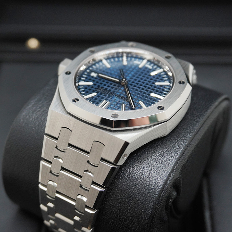 Audemars Piguet Royal Oak 37mm 15550ST.OO.1356ST.06 Blue Dial