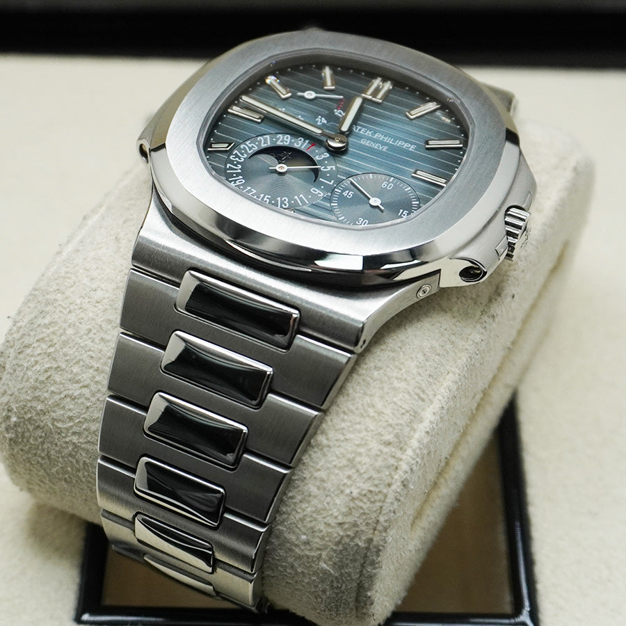 Patek Philippe Nautilus Moon Phases 40mm 5712/1A Blue Dial Pre-Owned
