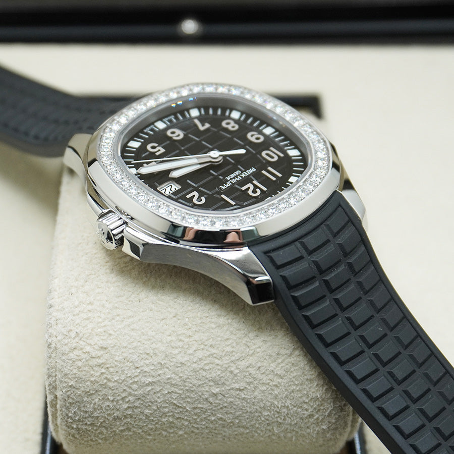 Patek Philippe Aquanaut Luce Quartz 38mm 5267-200A-001 Black Dial