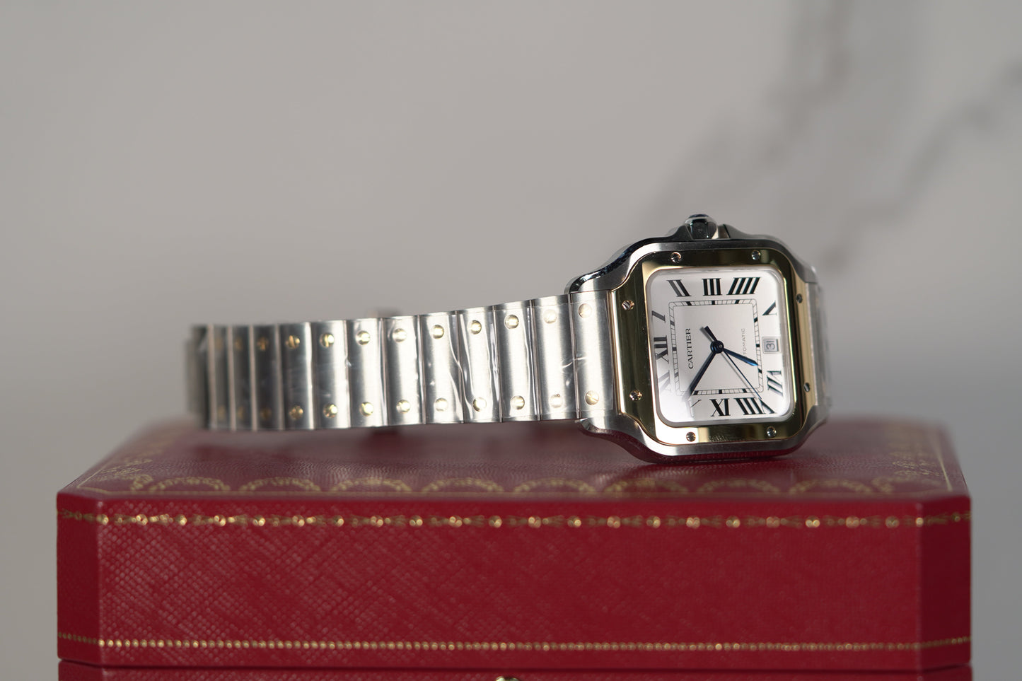 Cartier Santos Large 47.5 mm x 39.8 mm Yellow Gold Silver Dial Steel Bracelet W2SA0009